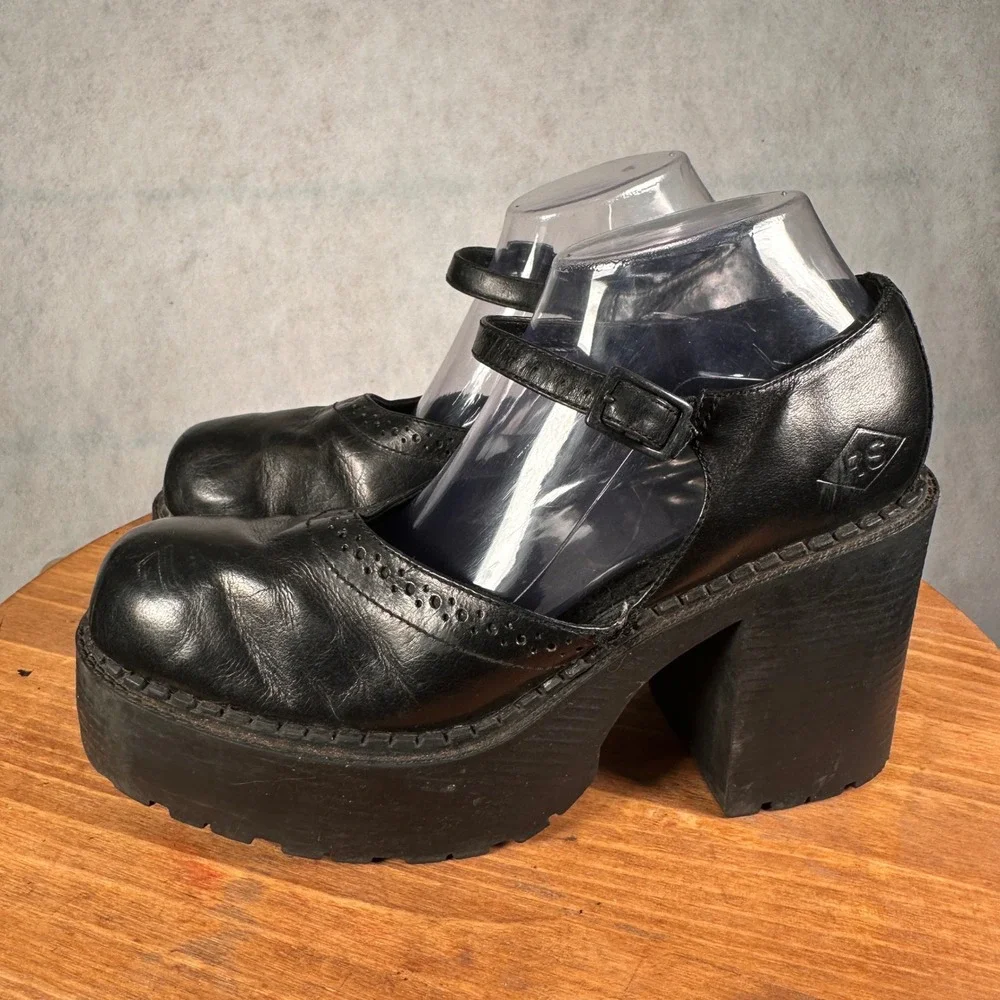 Riverstone Industrial Vintage Y2K Mary Jane Heels Womens 10 Black Platform Lug
